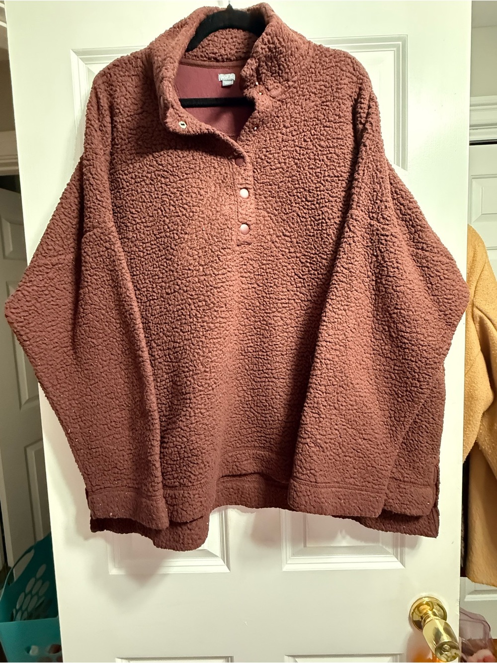 aerie Plush Sherpa Pullover Jacket in Maroon